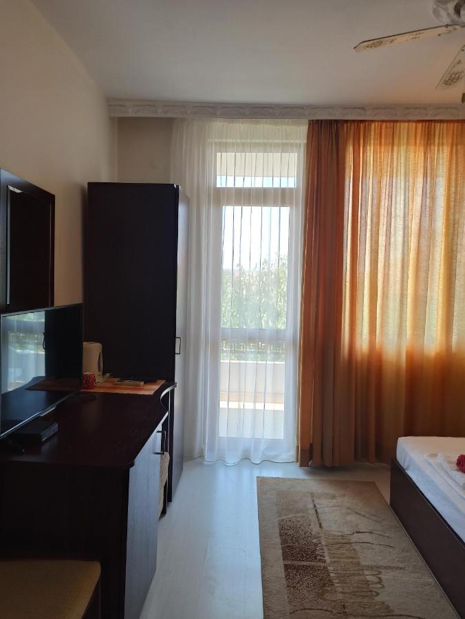 Zoia Hotel Chernomorets Exterior photo